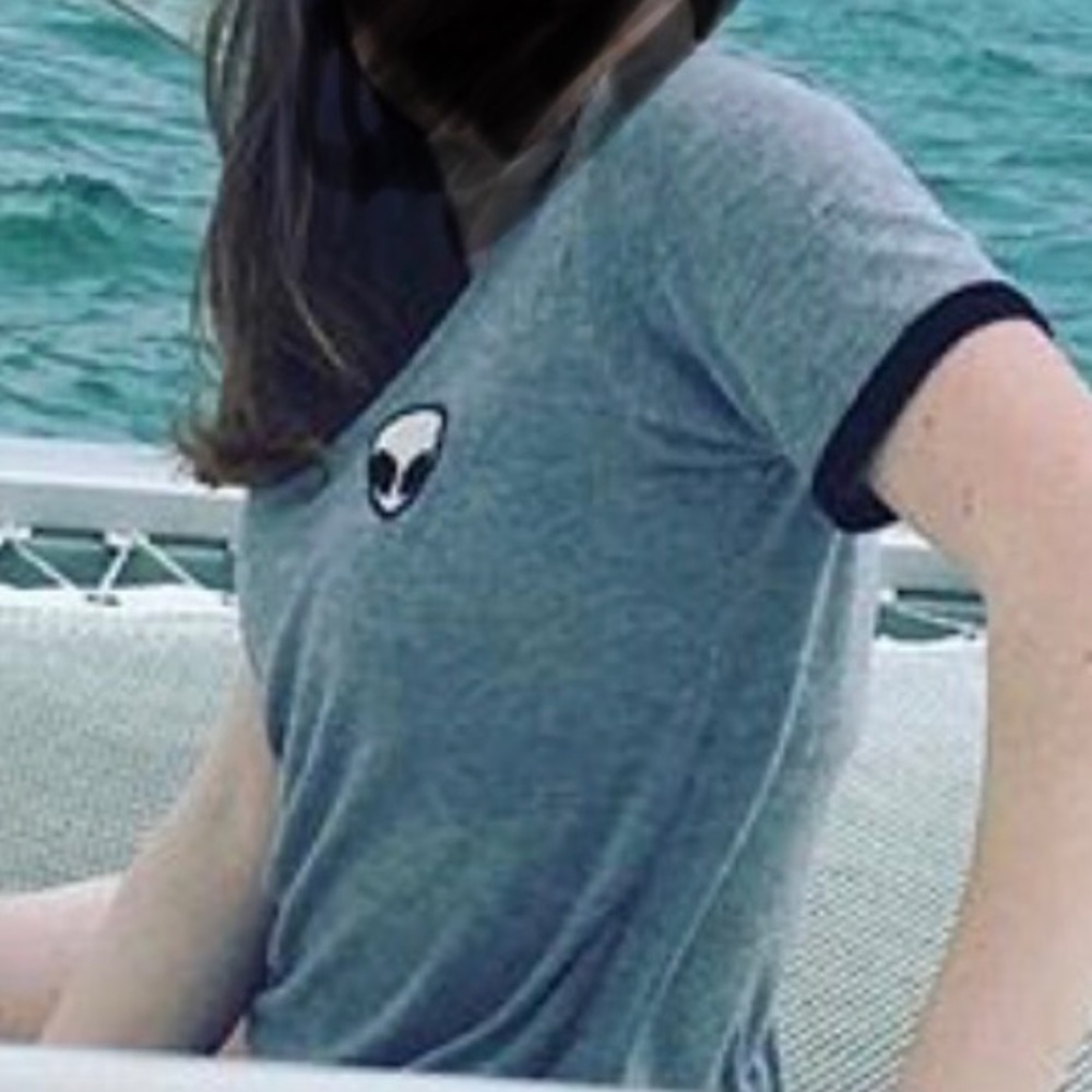 Super cute and comfy alien t shirt